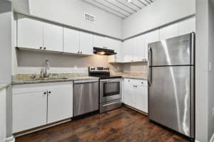 2331 HORATIO STREET, TAMPA, FL 33609 Sold 05/02/24