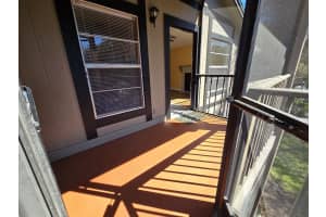 4024 DREAM OAK PLACE, TAMPA, FL 33613 Sold 04/30/24