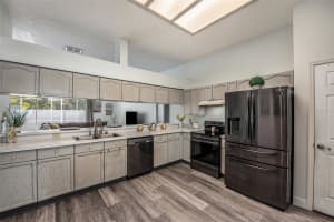 9648 FOX HEARST ROAD, TAMPA, FL 33647 Sold 04/15/24