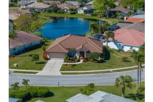 6821 CORRAL CIRCLE, SARASOTA, FL 34243 Sold 04/02/24