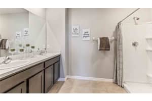 4624 WEATHERED MOSS GLEN, PALMETTO, FL 34221 Sold 09/30/24