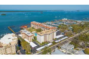 622 EDGEWATER DRIVE, DUNEDIN, FL 34698 Sold 06/13/24