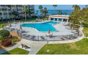 622 EDGEWATER DRIVE, DUNEDIN, FL 34698 Sold 06/13/24