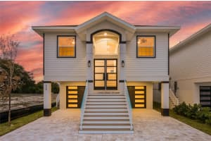 510 ESTUARY SHORE LANE, APOLLO BEACH, FL 33572 Sold 08/15/25