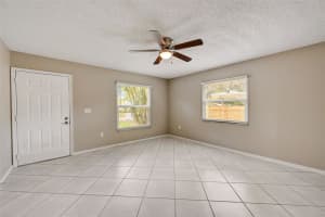 1048 ALLENDALE AVENUE, SARASOTA, FL 34237 Sold 04/03/25