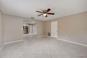 1048 ALLENDALE AVENUE, SARASOTA, FL 34237 Sold 04/03/25
