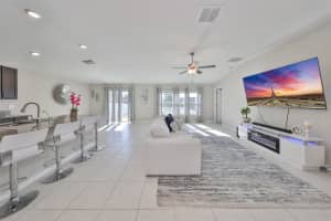 2169 OLD MINING ROAD, LAKELAND, FL 33801 Sold 04/30/24