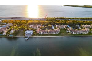 7540 SUNSHINE SKYWAY LANE, ST PETERSBURG, FL 33711 Sold 03/18/24