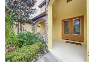 915 FLORESTA STREET, BRANDON, FL 33511 Sold 04/19/24