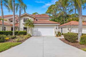 7720 FAIRWAY WOODS DRIVE, SARASOTA, FL 34238 Sold 08/22/24