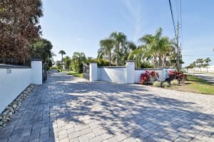 2704 PENINSULA DRIVE, DAYTONA BEACH, FL 32118 Sold 12/27/24