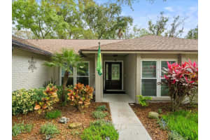 16801 BELLWOOD MANOR, TAMPA, FL 33618 Sold 04/26/24