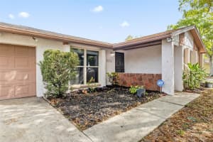 10111 TIMBER OAKS COURT, TAMPA, FL 33615 Sold 04/23/24