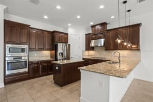 8706 SORANO VILLA DRIVE, TAMPA, FL 33647 Sold 06/07/24