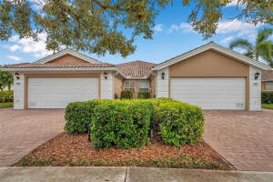 5975 BENEVENTO DRIVE, SARASOTA, FL 34238 Sold 06/18/24