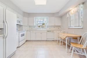 37414 CASTLEBERRY DRIVE, ZEPHYRHILLS, FL 33542 Sold 04/30/24