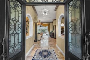 18806 WIMBLEDON CIRCLE, LUTZ, FL 33558 Sold 11/04/24