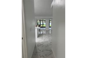 2106 WINDWARD PASS, LAKELAND, FL 33813 Sold 04/19/24