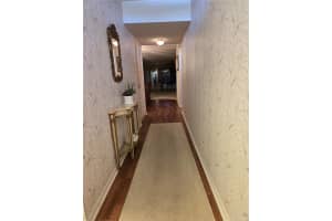 5900 SHORE BOULEVARD, GULFPORT, FL 33707 Sold 10/01/24