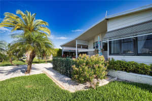 648 BUENOS, NORTH PORT, FL 34287 Sold 03/10/25
