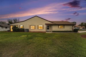 449 SANDESTIN DRIVE, WINTER HAVEN, FL 33884 Sold 08/05/24