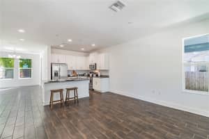 2515 17TH STREET, SAINT PETERSBURG, FL 33713 Sold 11/27/24