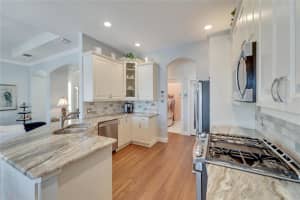 406 ISLEBAY DRIVE, APOLLO BEACH, FL 33572 Sold 08/05/25