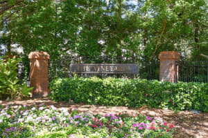 8802 GRACEWOOD WAY, TAMPA, FL 33626 Sold 06/06/24