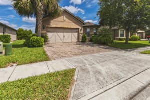 216 GRANADA LANE, DAVENPORT, FL 33837 Sold 03/04/25