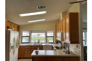 832 SEABROOKE DRIVE, ENGLEWOOD, FL 34223 Sold 05/15/24