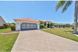 2027 NEW BEDFORD DRIVE, SUN CITY CENTER, FL 33573 Sold 12/13/24