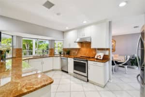 2906 SHOREVIEW PLACE, TAMPA, FL 33602 Sold 05/29/24