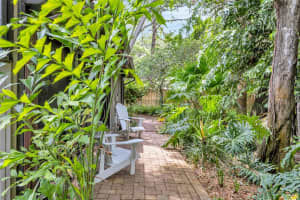 1510 BLUE OAK LANE, BRADENTON, FL 34209 Sold 05/10/24