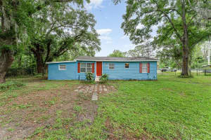 4935 SAND MOUNTAIN LOOP ROAD, AUBURNDALE, FL 33823 Sold 09/18/24