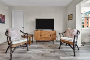6800 20TH AVENUE, ST PETERSBURG, FL 33710 Sold 05/17/24