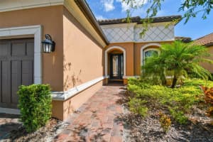 8619 GRAND ALBERATO ROAD, TAMPA, FL 33647 Sold 06/05/24