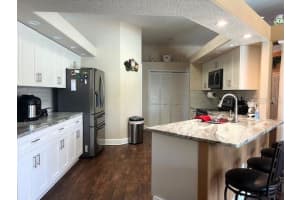 10020 COLONNADE DRIVE, TAMPA, FL 33647 Sold 05/31/24