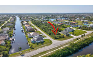 15645 SEAFOAM CIRCLE, PORT CHARLOTTE, FL 33981 - MLS#MFRT3515355