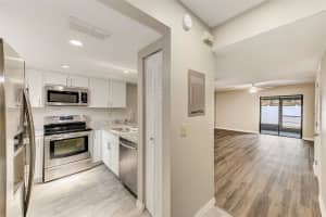 10132 LAKE OAK CIRCLE, TAMPA, FL 33624 Sold 05/08/24