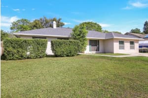 814 TARAWOOD LANE, VALRICO, FL 33594 Sold 09/20/24