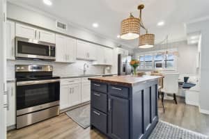 650 YARDARM DRIVE, APOLLO BEACH, FL 33572 Sold 11/06/24