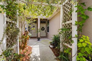 11034 WINDSOR PLACE CIRCLE, TAMPA, FL 33626 Sold 05/17/24