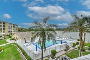 3753 LAKE BAYSHORE DRIVE, BRADENTON, FL 34205 - MLS#MFRT3516940