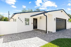 2721 BEL AIRE CIRCLE, TAMPA, FL 33614 Sold 10/01/24