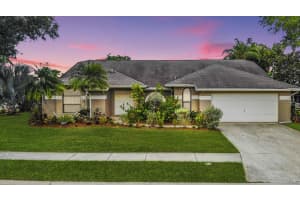 7988 GLENBROOKE LANE, SARASOTA, FL 34243 Sold 08/12/24