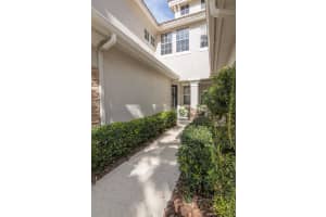 14434 MIRABELLE VISTA CIRCLE, TAMPA, FL 33626 Sold 05/16/24