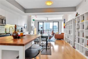 226 5TH AVENUE, SAINT PETERSBURG, FL 33701 Sold 03/26/25