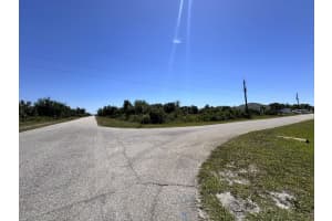 10097 SUNDAY DRIVE, PORT CHARLOTTE, FL 33981 - MLS#MFRT3517369