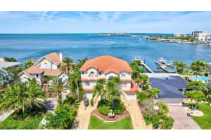 2424 BAYWOOD DRIVE, DUNEDIN, FL 34698 Sold 07/30/24