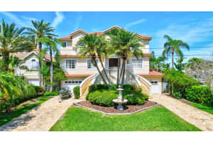 2424 BAYWOOD DRIVE, DUNEDIN, FL 34698 Sold 07/30/24